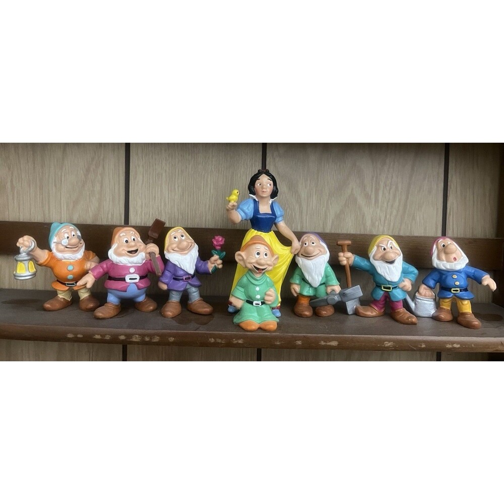 BullyLand Disney Snow White & Seven Dwarfs PVC Figure Lot